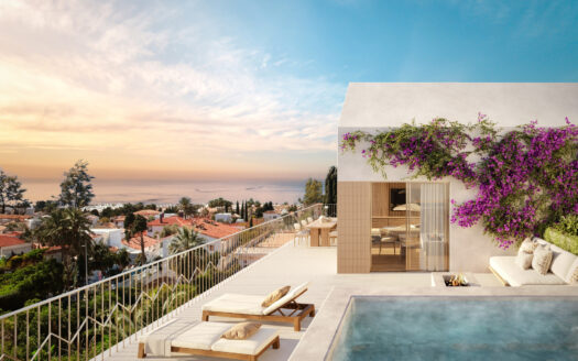 Espectacular ático con vistas al mar y piscina privada