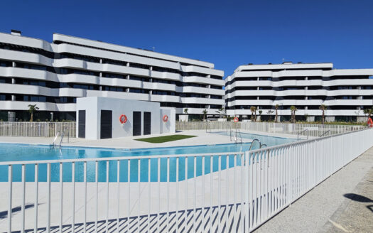 Atico a estrenar muy cerca de la Playa.