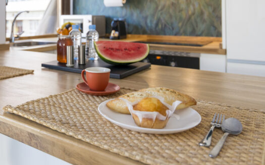 Apartamento con Licencia Turística en el Corazón de Torremolinos