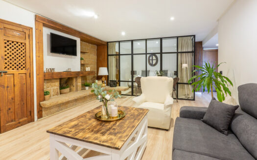 Inversión de Alta Rentabilidad o Vivienda en el Corazón de La Nogalera