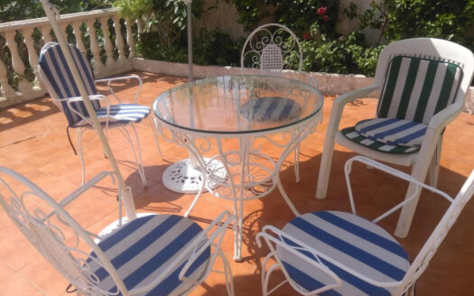 OCASIÓN PISO EN VENTA EN LA CARIHUELA