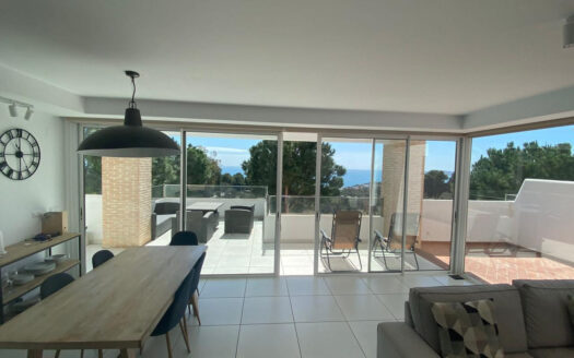 SE VENDE CASA DE LUJO EN BENALMÁDENA COSTA.