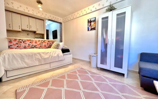 COQUETO ESTUDIO EN MONTEMAR, TORREMOLINOS