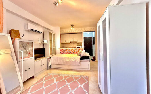 COQUETO ESTUDIO EN MONTEMAR, TORREMOLINOS