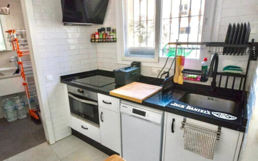 DÚPLEX REFORMADO, 2 DORMITORIOS EN TORREMOLINOS