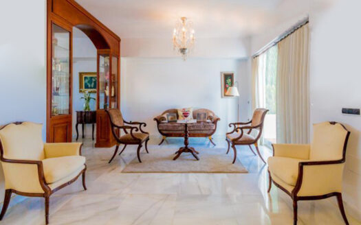 IMPRESIONANTE ÁTICO CON VISTAS AL MAR ¡ÚNICO EN TORREMOLINOS!