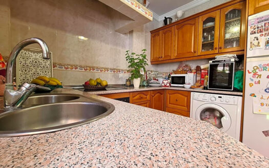 ESPECTACULAR CHALET EN EL CENTRO DE FUENGIROLA