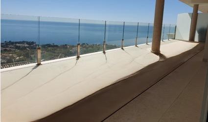 FANTÁSTICO APARTAMENTO DE 2 DORMITORIOS CON VISTAS AL MAR, BENALMÁDENA