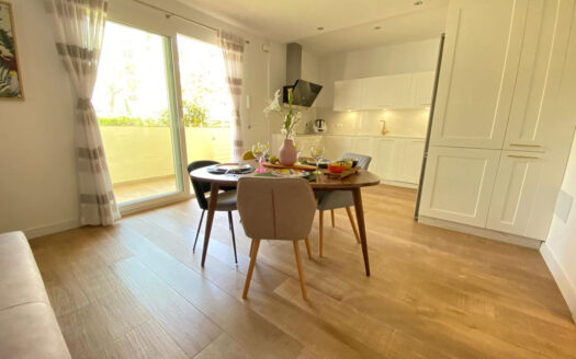 PRECIOSO PISO EN VENTA EN PLAYAMAR