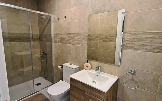 ¡GRAN OPORTUNIDAD DE INVERSION! VENTA DE 3 VIVIENDAS