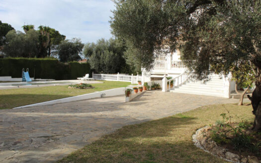 CASA INDEPENDIENTE EN ZONA PRIVILEGIADA, CORTIJO DE MAZAS, TORREMOLINOS