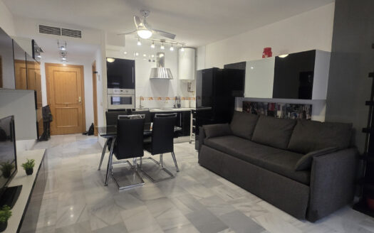 ESTUDIO EN VENTA EN EL CENTRO DE TORREMOLINOS