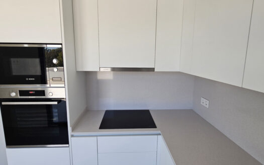 Atico a estrenar muy cerca de la Playa.